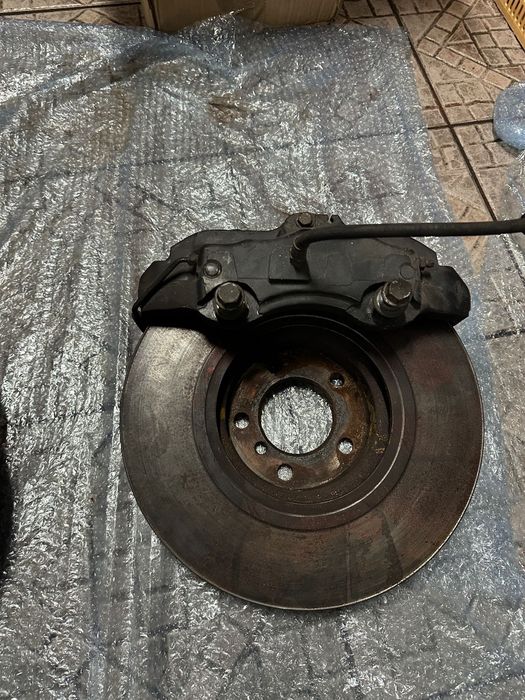 Travagem BREMBO 6 pistões, plug and play BMW E60