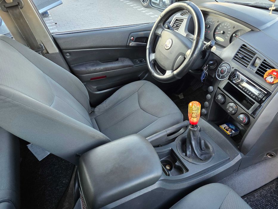 sangyong kyron 2.0XDi Zdrowa Rama Manual zamiana