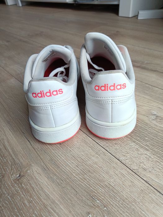 Buty adidas advantage 43 i 1/3 białe