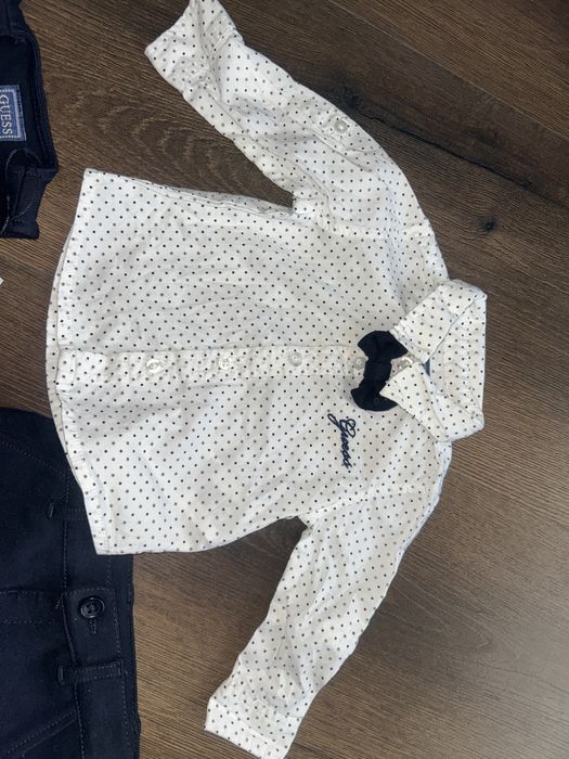 Elegancki komplet Guess chłopiec r.68