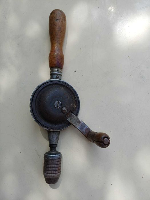 Berbequim, manual antigo, de carpinteiro - Peça rara
