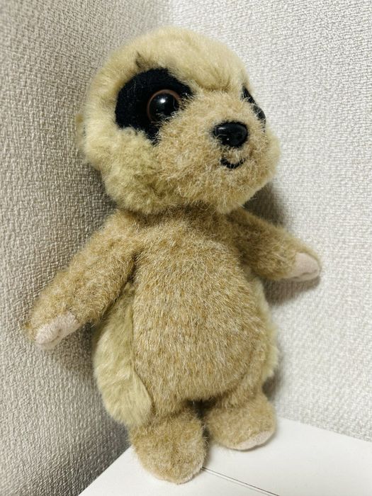 Мʼяка колекційна іграшка реалістика сурикат