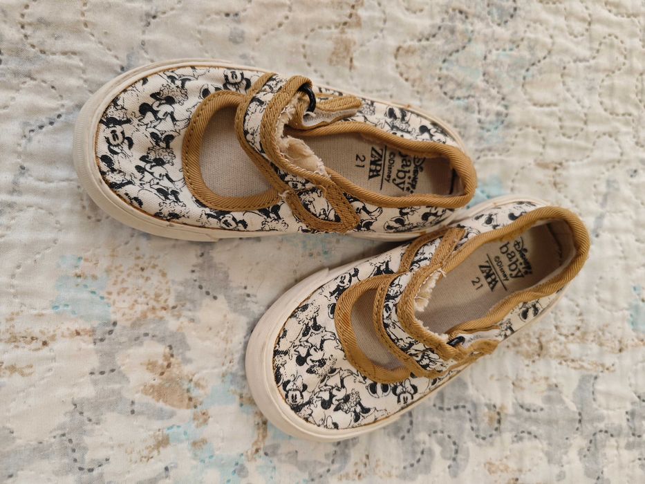 ZARA нові сліпони 21 розмір