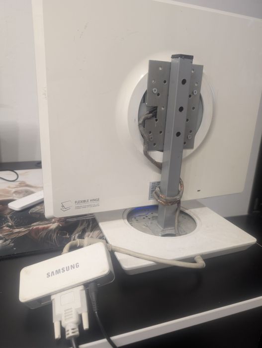 Монітор Samsung 970P