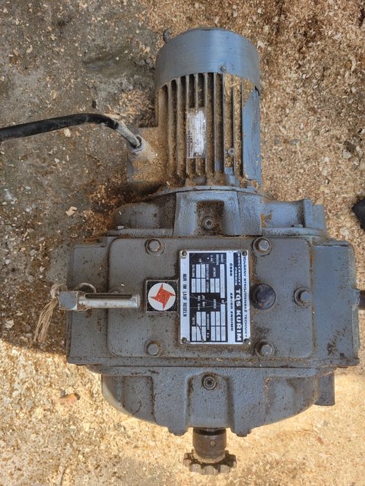 Silnik elektryczny  motoreduktor