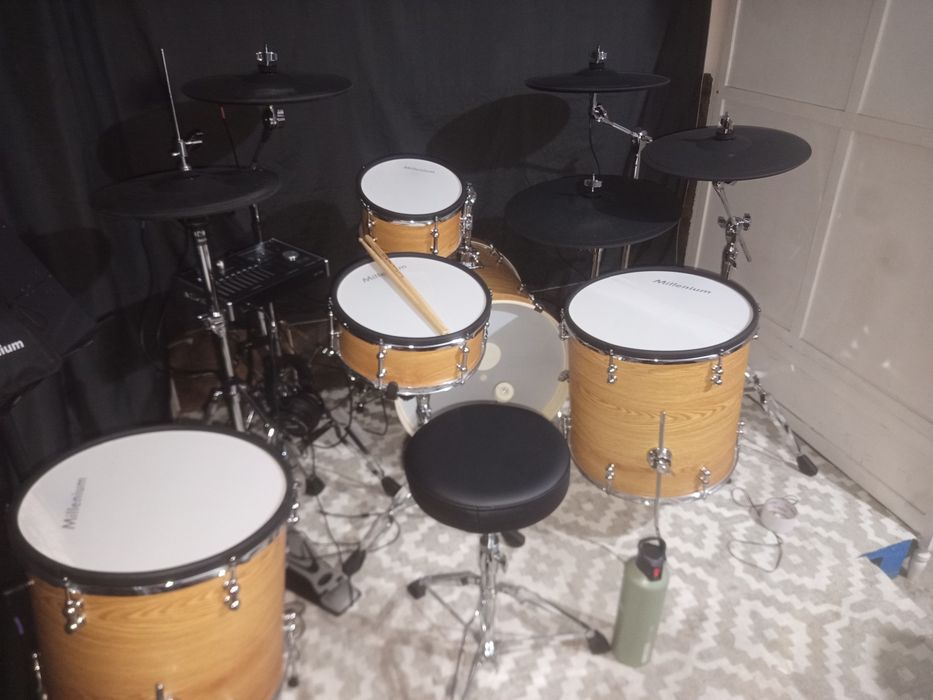 Bateria Millennium mps-1000 como nova
