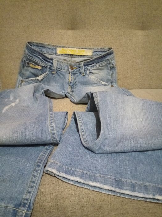 Dżinsy Bershka 100% cotton rozm.XS