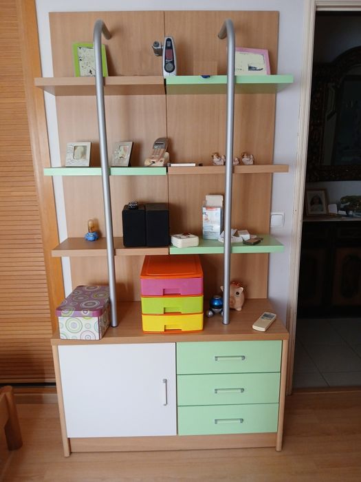 Quarto Gémeas, Mesa Cabeceira, Cama Apoio