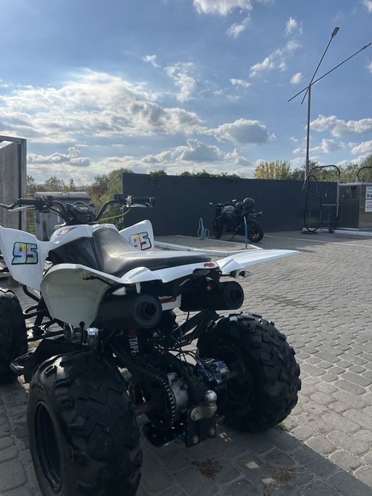 Продам  квадроцикл хонду 400 2 цилідра в найкращому стані