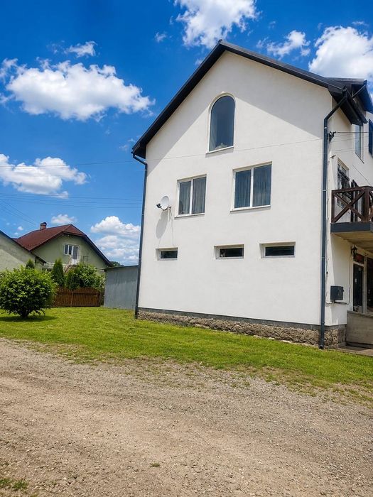 Продаж будинку під комерцію