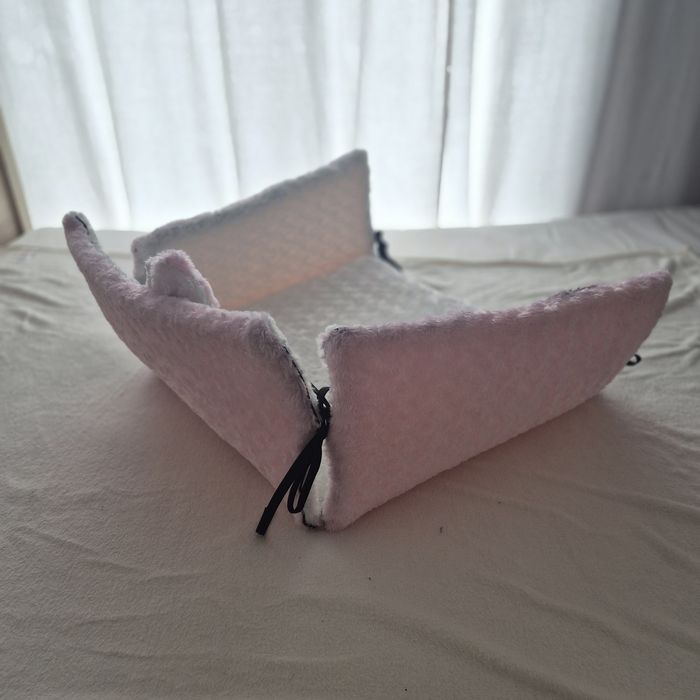 Ręcznie szyte legowisko dla psa lub kota r.(XL)– na zamówienie