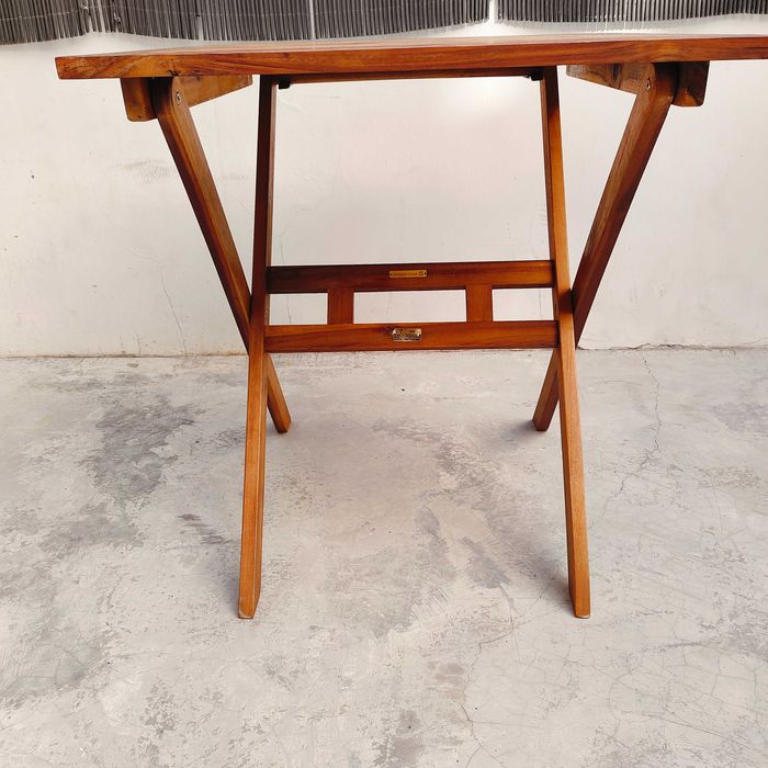 Mesa dobrável 70X70 FSC (Acácia)