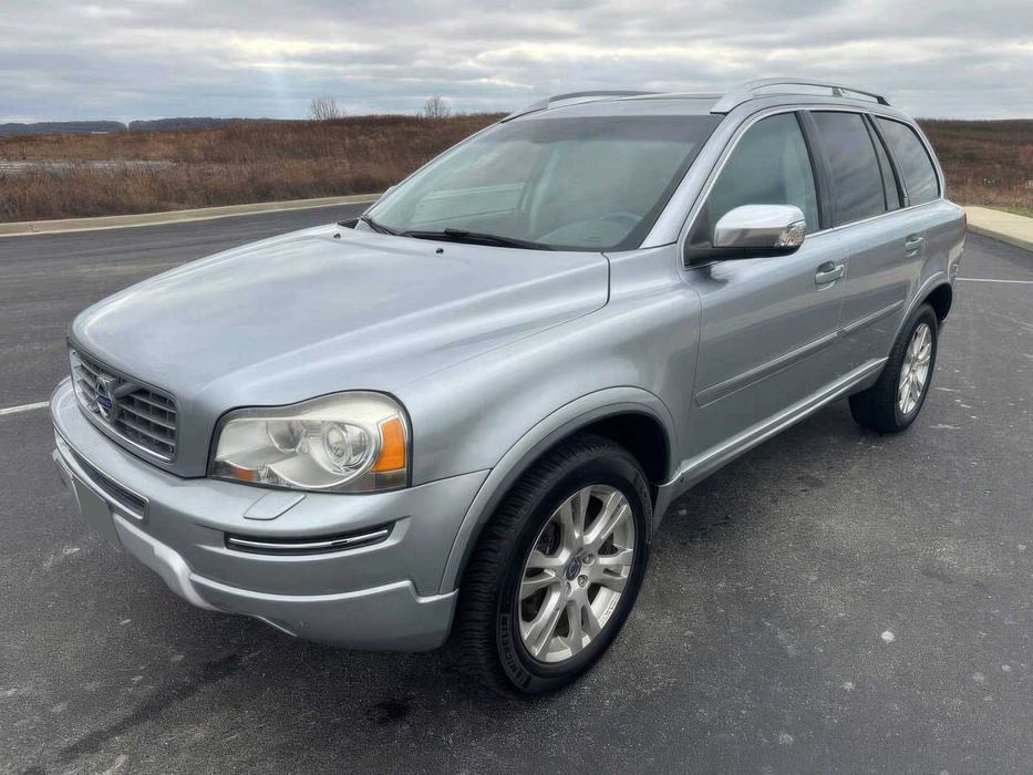 Volvo XC90      2014