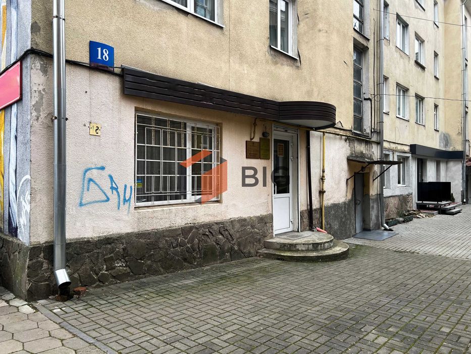 Продаж комерційного приміщення! Центр міста! вул. Лесі Українки