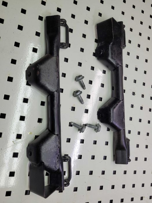 Mocowanie Isofix Audi OE A4 B6 B7 A6 C6 Seat Exeo Lewy + Prawy 8E0.813545B 8E0.813546B komplet śrubki