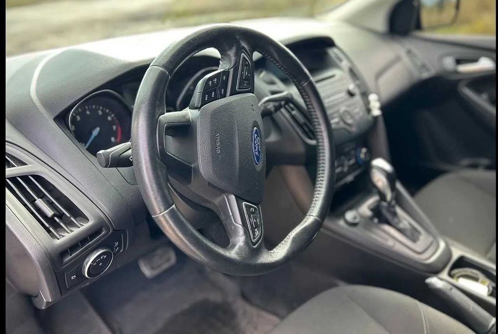 Ford Focus 2015.