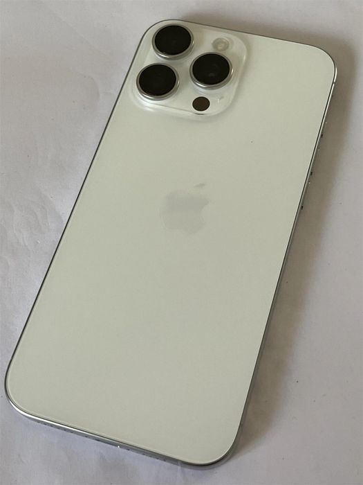 Iphone 15 pro max,icloud.