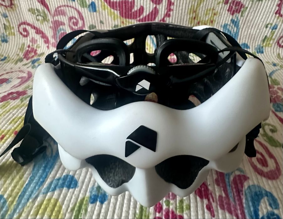 Capacete de Ciclismo Catbike MIXINO C003 S/M (52-54 cm) – Excelente Estado