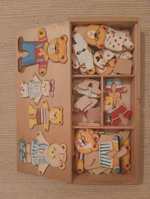 4 Jogos Didáticos em Madeira usados em Muito Bom Estado Valor Unit.