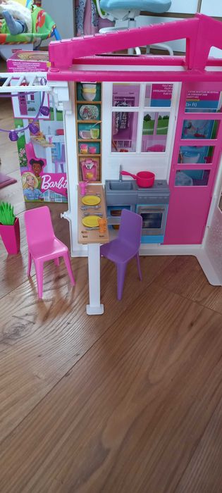 Domek Barbie (składany/walizka)