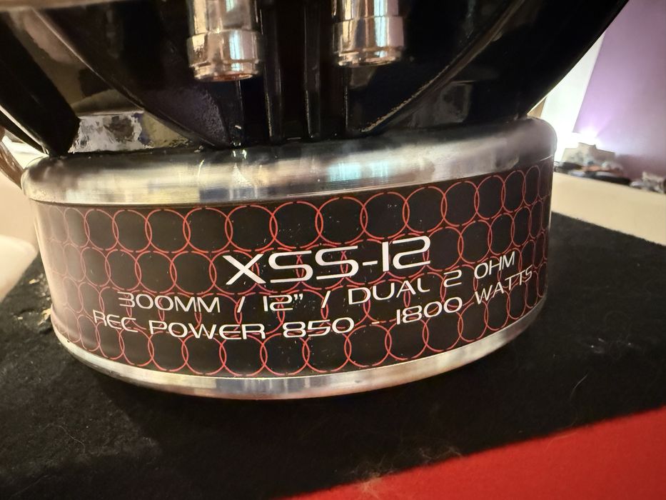 Zestaw wzmacniacz helix g one, subwoofer xcelsus xss12 skrzynia basston