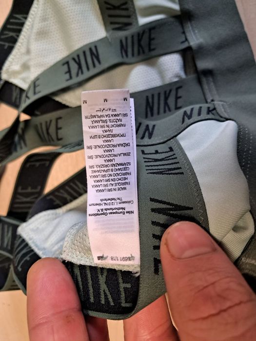 Топік Nike оригінал новий