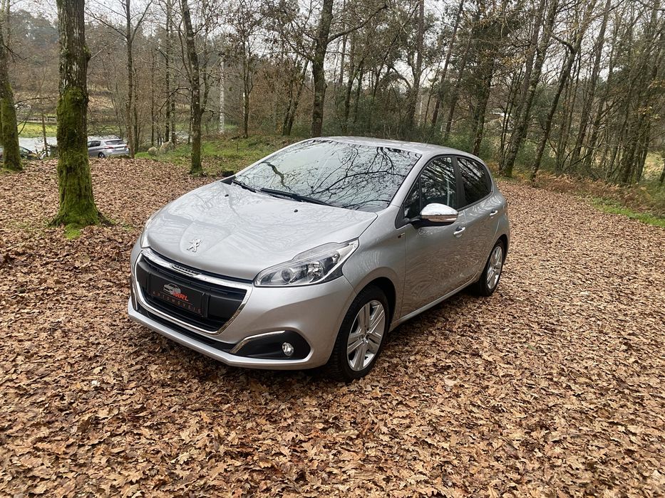 Peugeot 208 1.2 gasolina