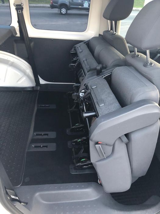 Volkswagen Caddy 2.0d повний привід