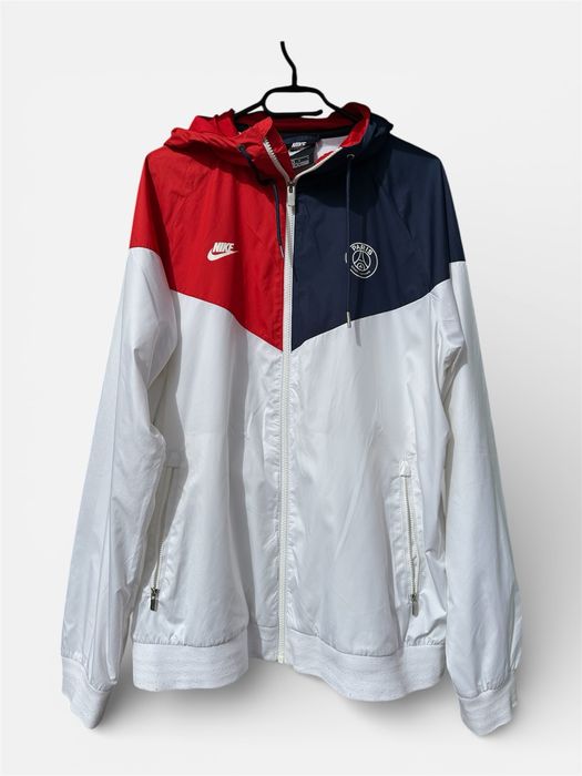 Casaco Nike x Paris Saint-Germain (PSG)