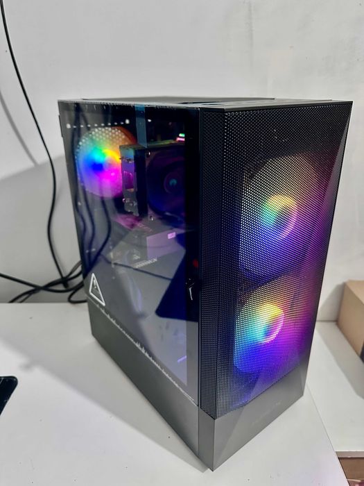 Komputer gamingowy Ryzen 8400F RTX 5060 16GB 1TB FV23% Gwarancja 24M