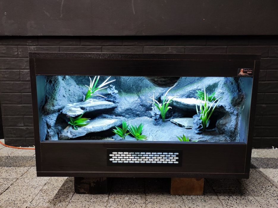 Terrarium 60x40x40 dla gekona lamparciego PETMARKET