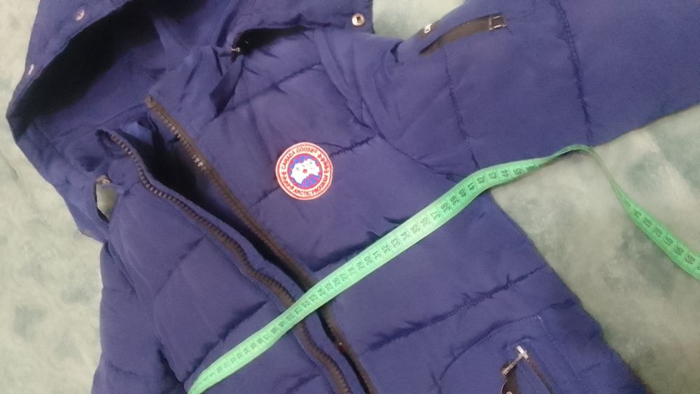 Продам куртку,дуже тепла