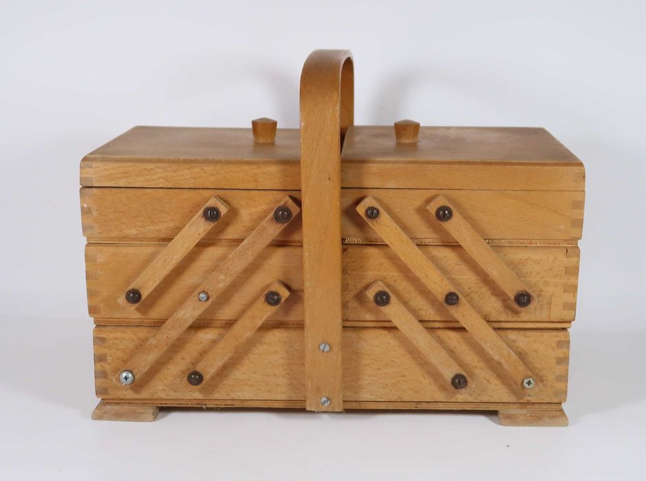 Caixa de costura Vintage (Ref. 13)