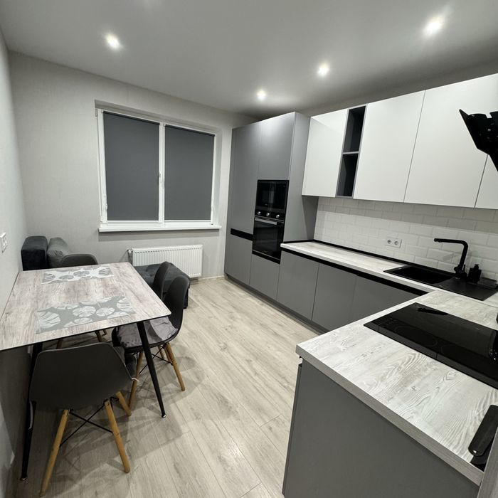 Сдам на Сахарова уютную квартиру