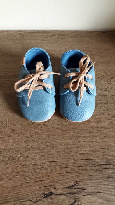Śliczne buciki niechodki rozm.19
