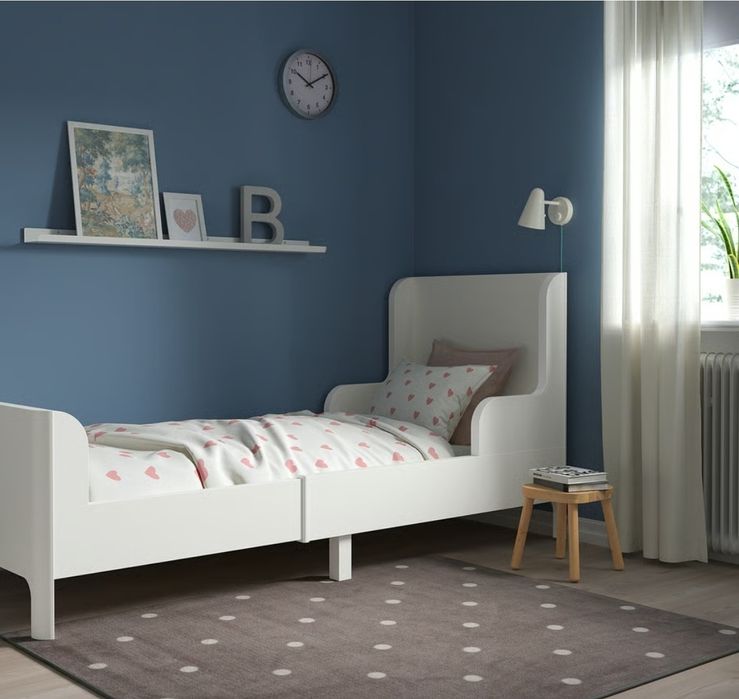 Cama BUSUNGE Ikea criança + colchão