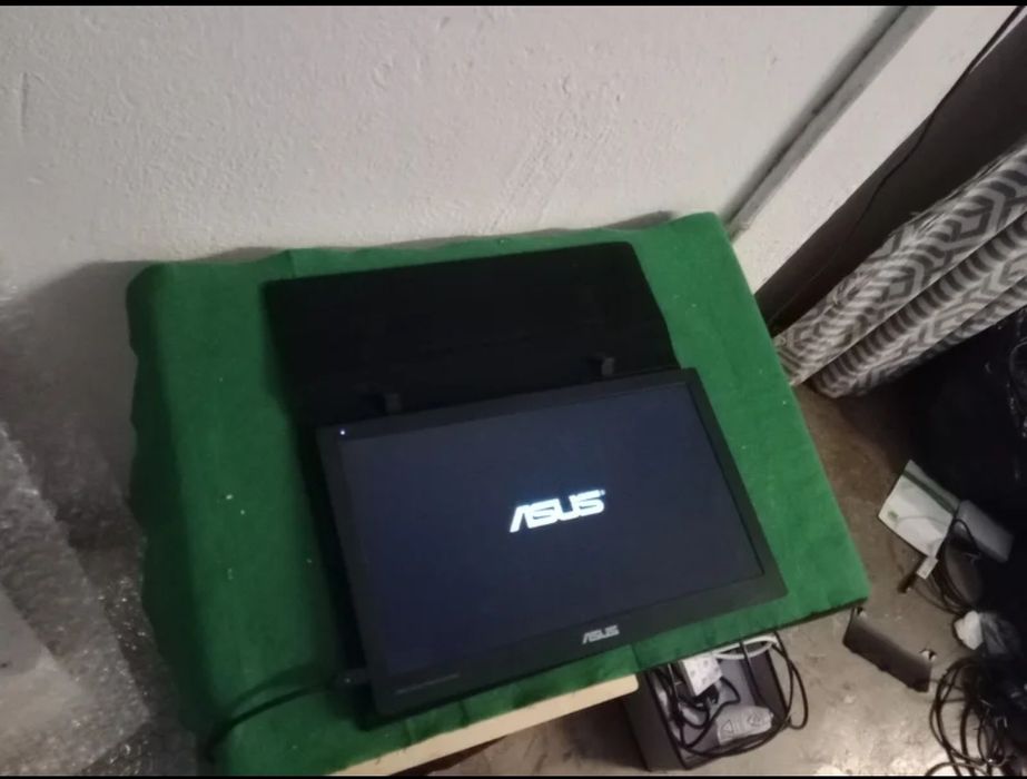 Vendo Monitor MB169C+