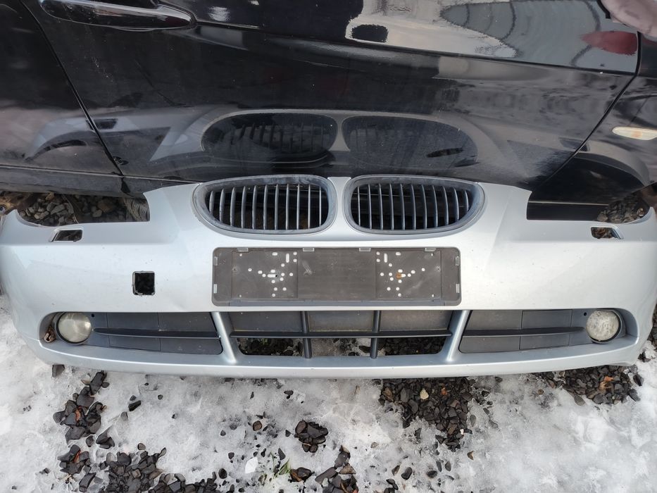 BMW E60 E61 zderzak przód
