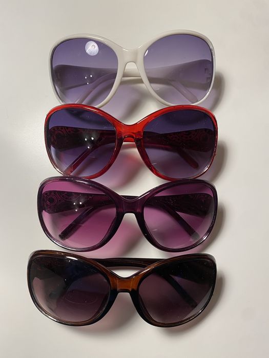 Окуляри в стилі 2000-х, y2k