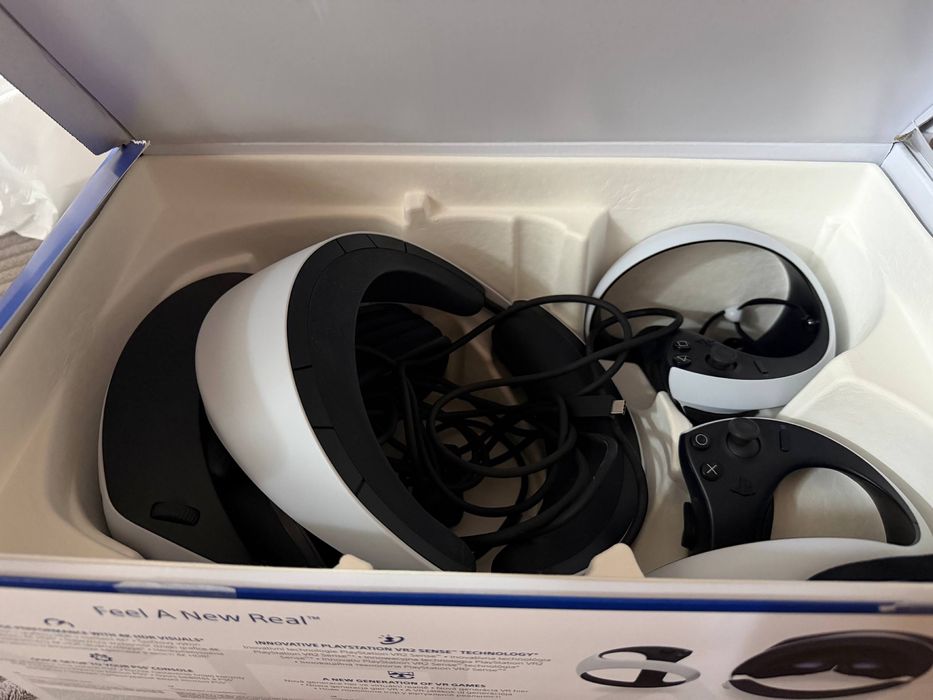 Продам  PlayStation VR2