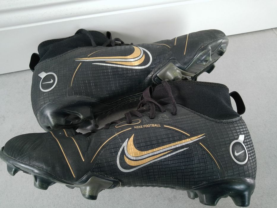 Nike Mercurial Superfly 8 Academy FG/MG buty piłkarskie korki 36,5
