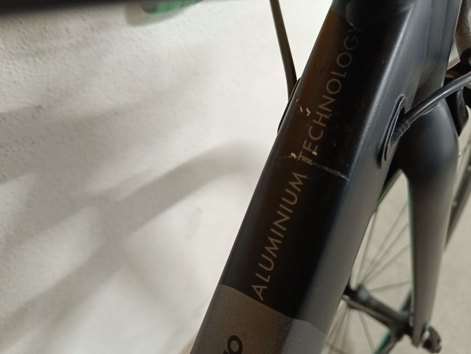 Btwin Ultra AF 700 XS