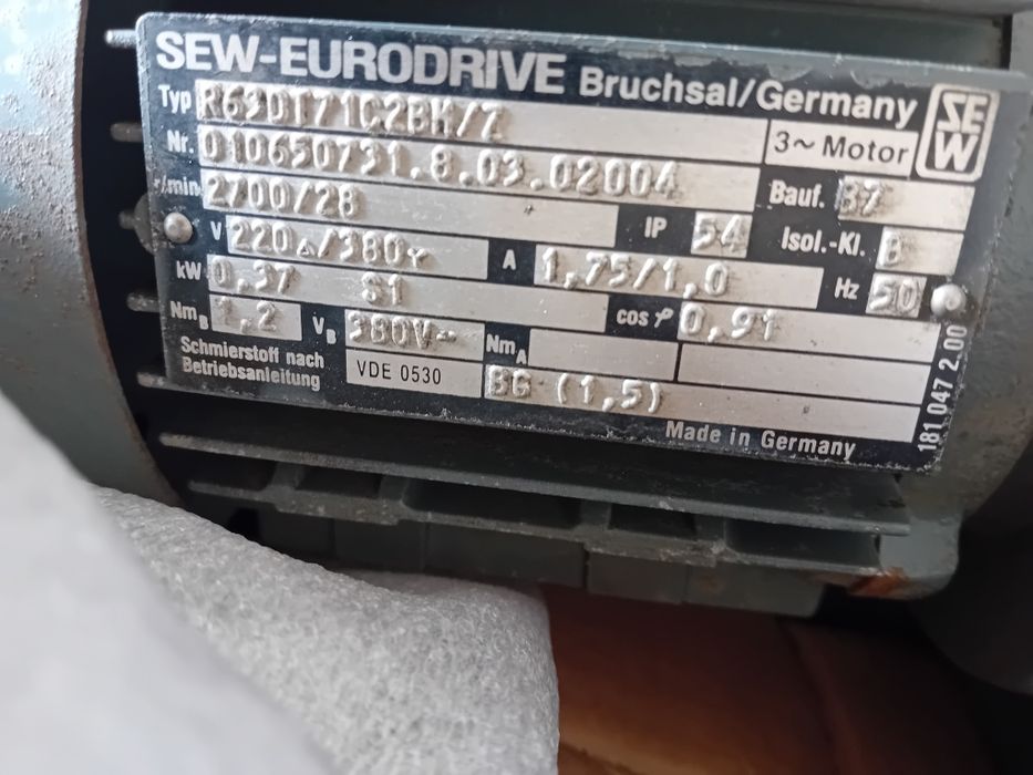 SEW euro driwe R63DT71C2BH