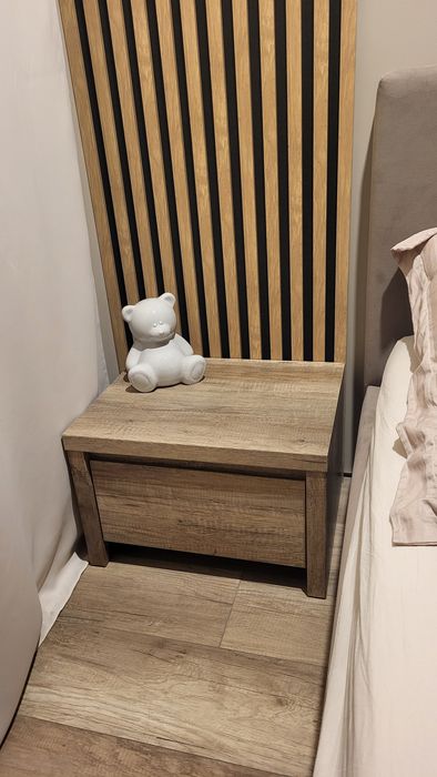 Szafki nocne / stoliki nocne (2 sztuki)