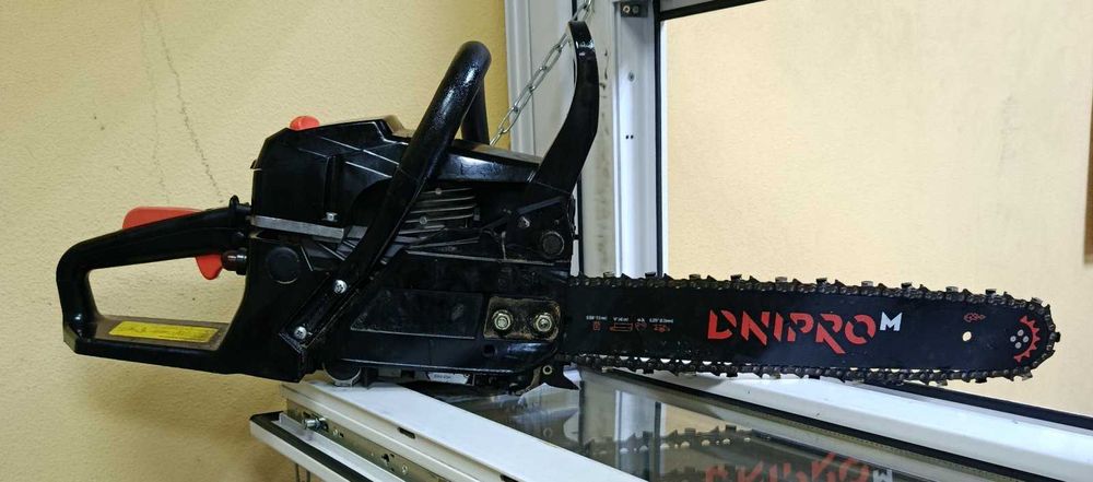Бензопила ланцюгова Dnipro-M DSG-52H