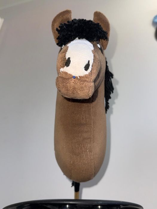 Hobby horse brązowy ze sprzętem
