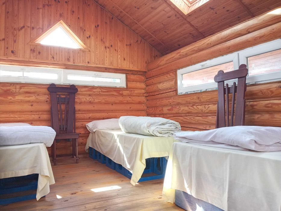 Аренда дома посуточно.Беседки, зал, мангал, бассейн,ландшафт, стадион