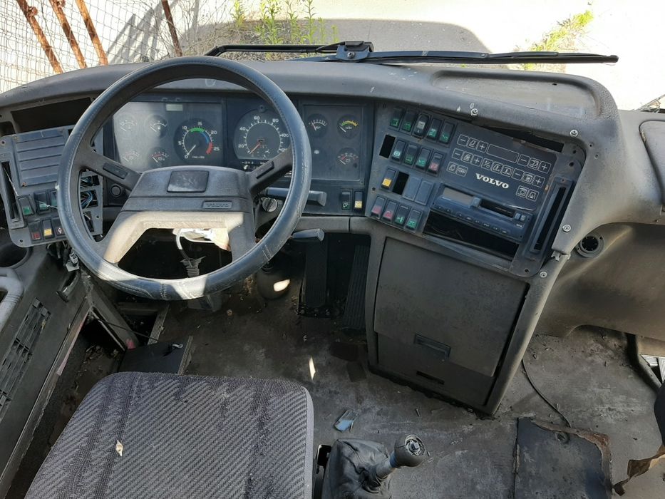 Автобус ВОЛЬВО после аварии на з/ч