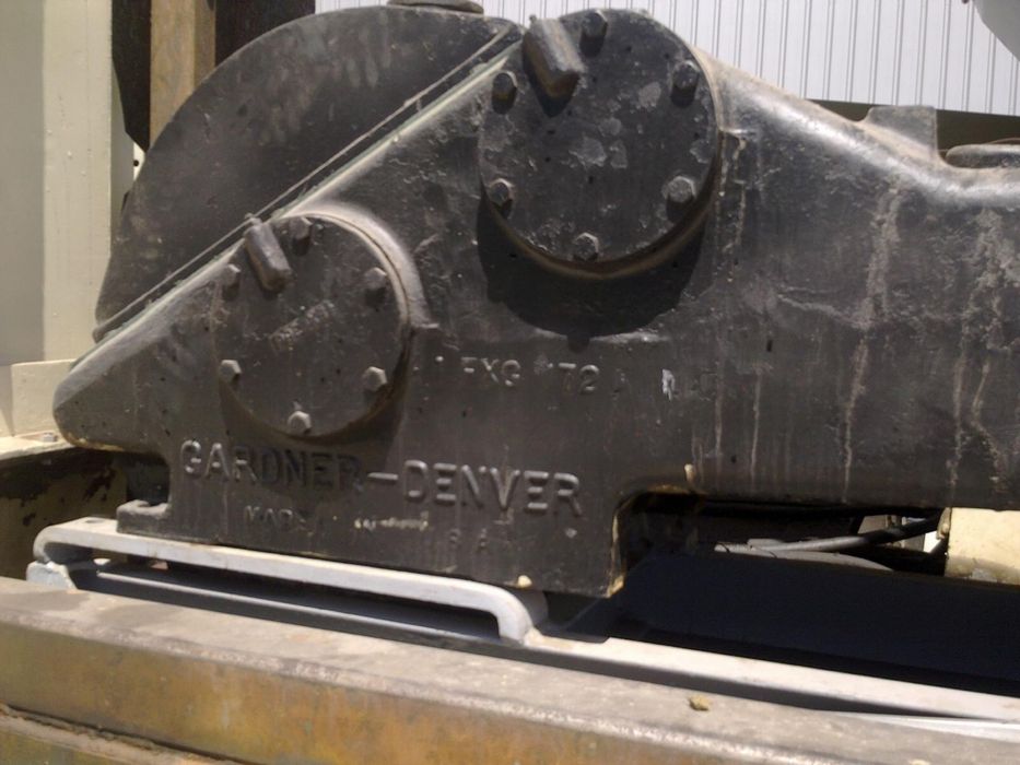 Maquina de furos