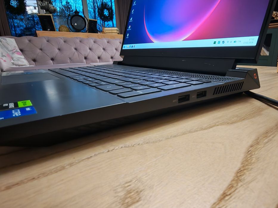 Dell. I5- 13450hx, rtx 3050 6gb, 16gb ram ddr5